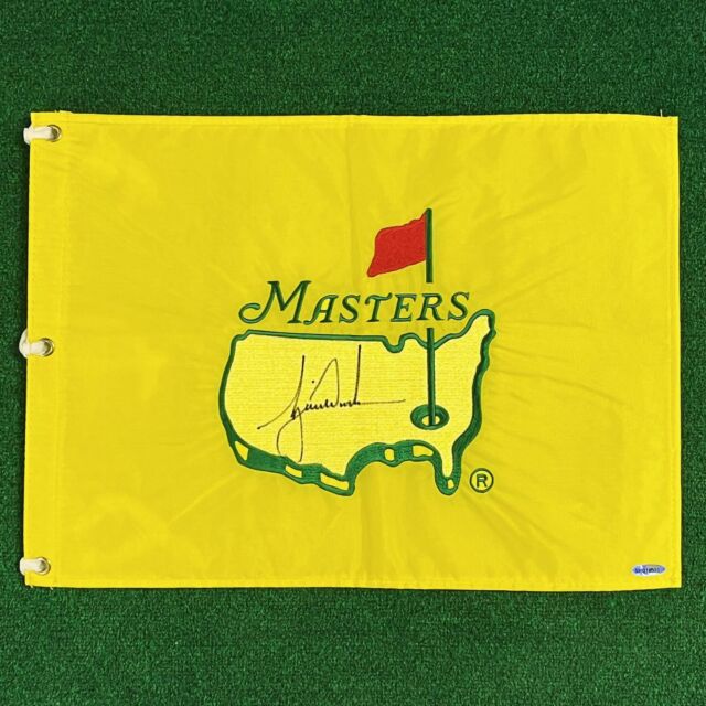 The top three Tiger Woods signed Masters flags featured in this year’s auction: 

1997 - Tiger’s first win, set or tied 27 tournament records. Easily identified - the only year the Official Masters flag featured a fully embroidered center. 

2001 - Marked the final leg of the historic Tiger Slam. 

2019 - Tiger’s incredible journey back to the top. 

#tigerwoods #golfflags #themasters #upperdeck #golfcollecting #golfmemorabilia