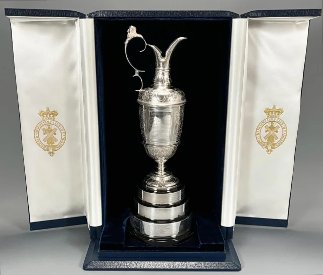 Auction Day is here!! The Premier Auction will come to a close tonight starting at 9pm ET. 

Only 73 lots featuring the “best of the best” of each collecting category - including John Daly’s 1995 Open Championship Player Claret Jug. 

All initial bids must be placed by 9pm ET. Good luck bidders!!